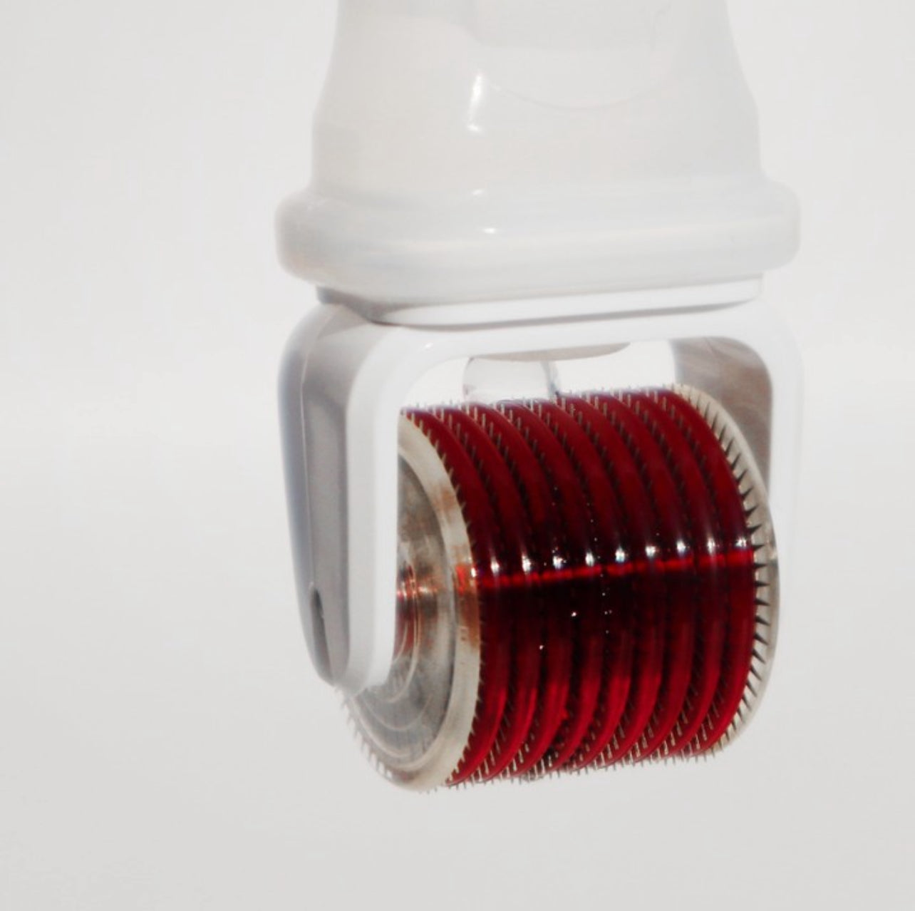 MTS Air Injection Facial Roller