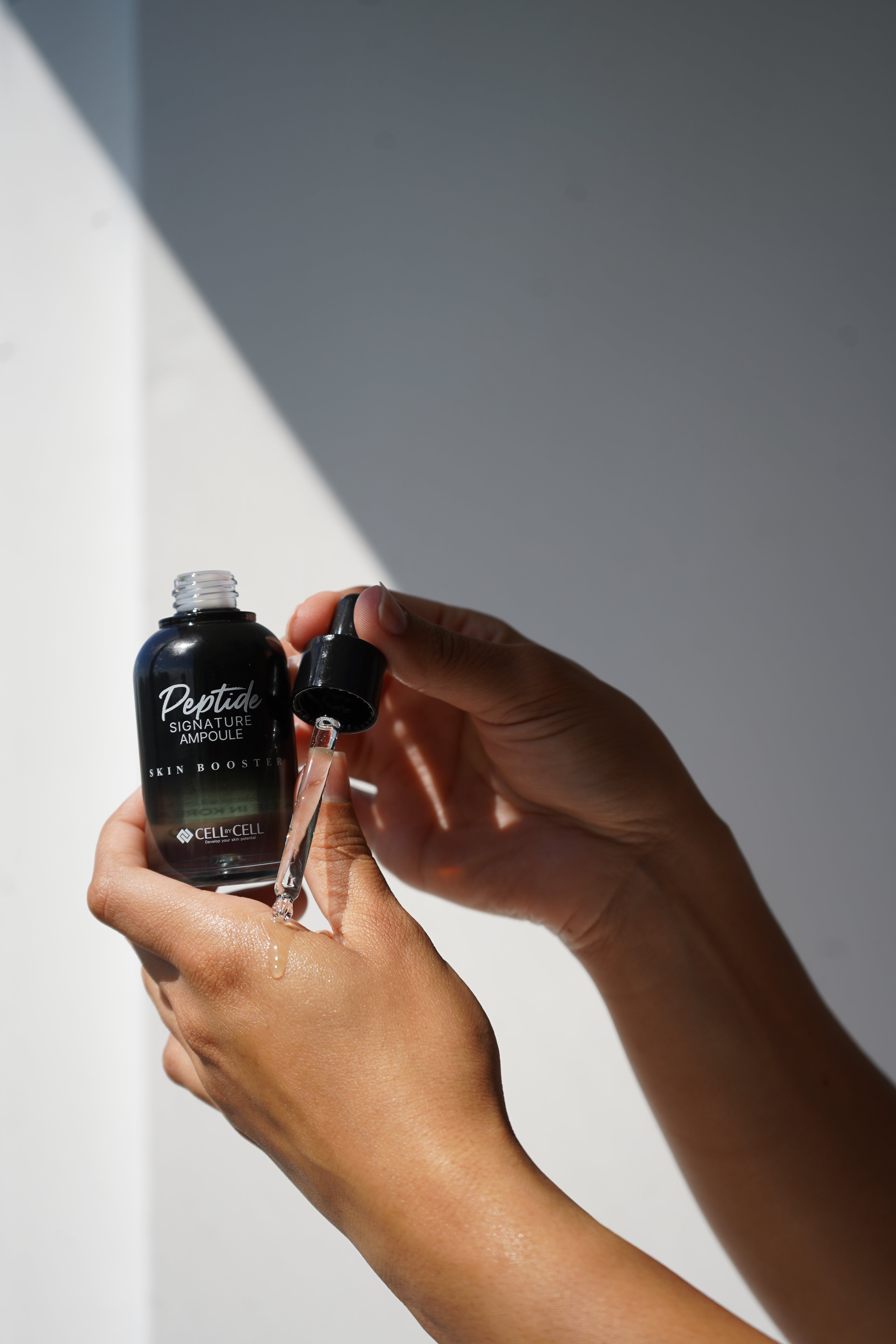 Peptide Signature Ampoule – Cell by Cell
